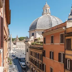 Piazza Del Popolo With View , Roma Italia